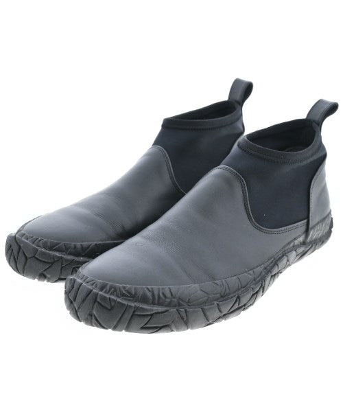 ISSEY MIYAKE MEN Sneakers