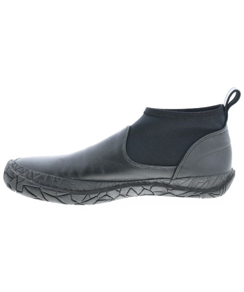 ISSEY MIYAKE MEN Sneakers