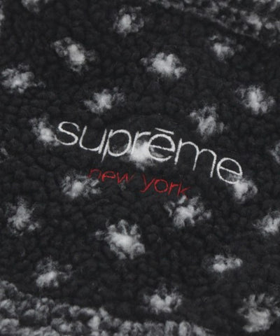 Supreme Winter scarves