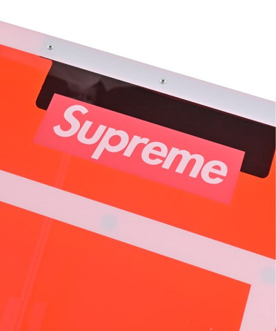 Supreme Other/Goods