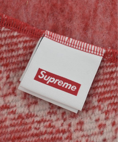 Supreme Other/Goods