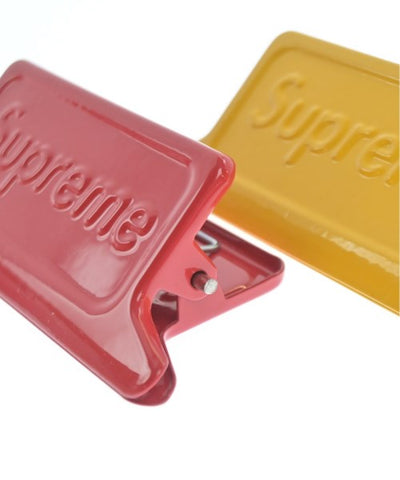 Supreme Other/Goods