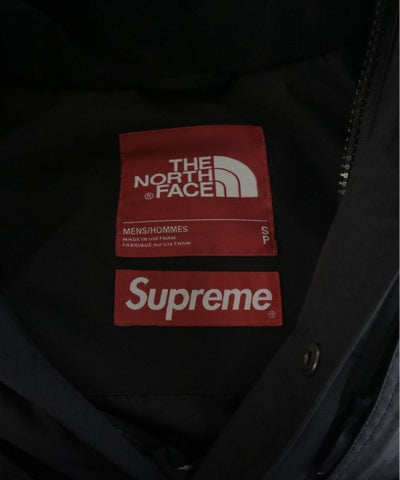 Supreme Mountain parka