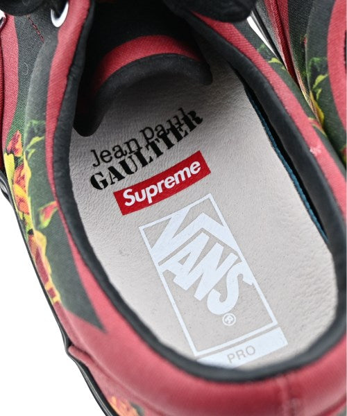 Supreme Sneakers