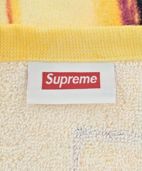 Supreme Other/Goods