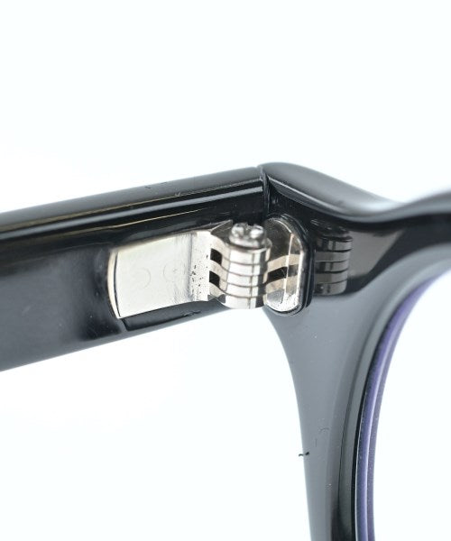 Uniform Experiment Glasses