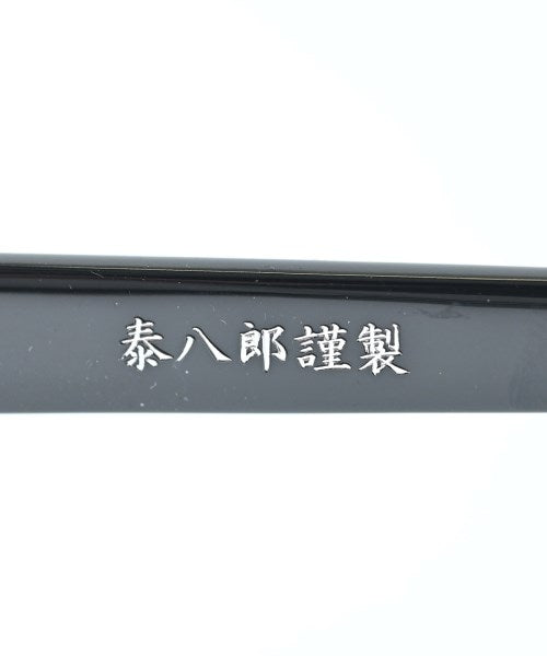 Uniform Experiment Glasses