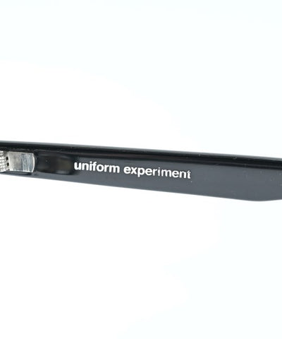 Uniform Experiment Glasses