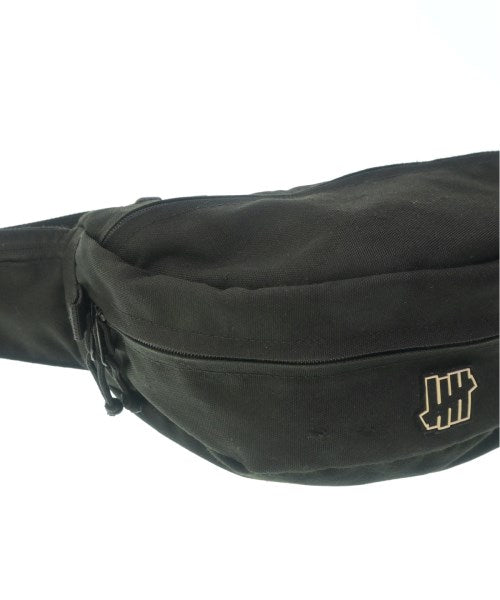 UNDEFEATED Shoulder bags