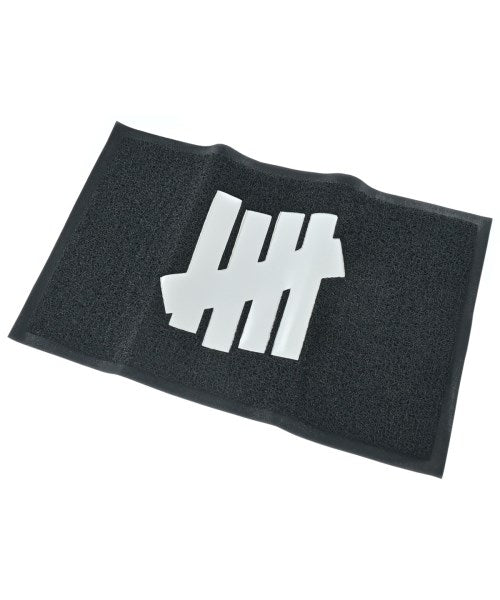 UNDEFEATED Other/Goods