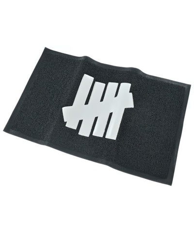 UNDEFEATED Other/Goods