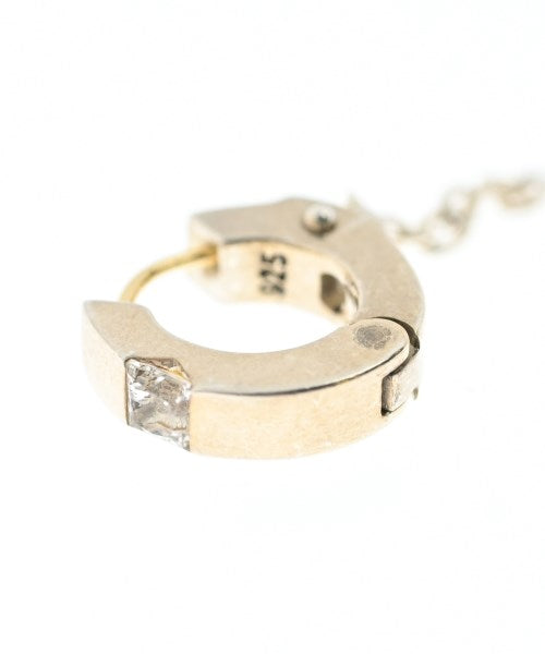 Justin Davis Pierces