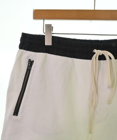 Fear of God ESSENTIALS Shorts