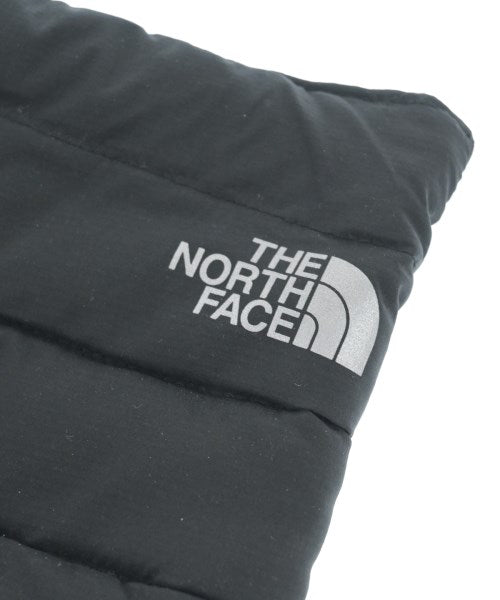 THE NORTH FACE Winter scarves