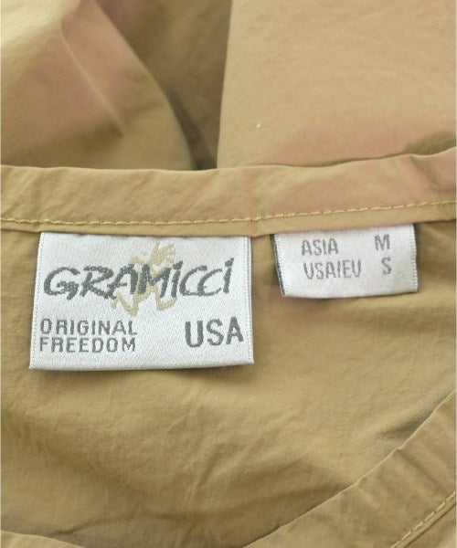 GRAMICCI Casual shirts