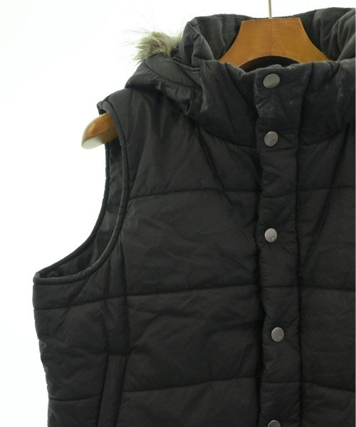 BURTON Down jackets/Vests