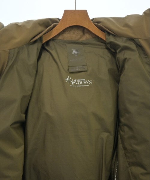 DESCENTE Down jackets/Vests