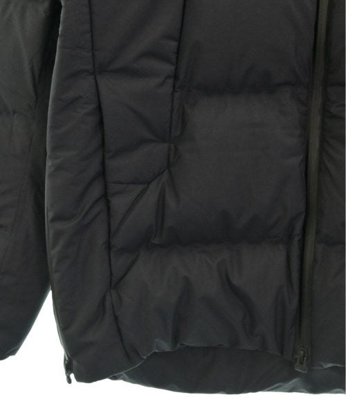 DESCENTE Down jackets/Vests