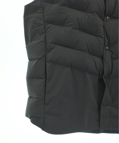 DESCENTE Down jackets/Vests