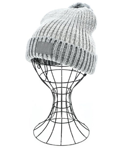 UNDER ARMOUR Knitted caps/Beanie