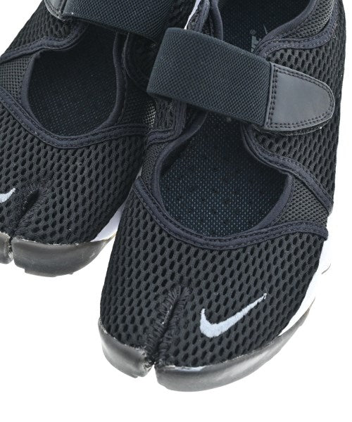 NIKE Sandals