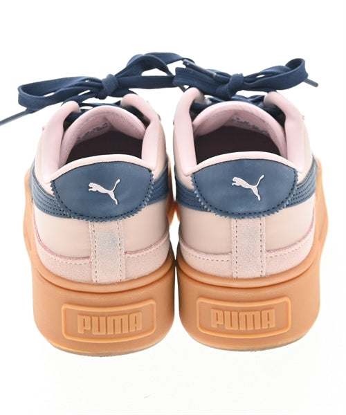 PUMA Sneakers