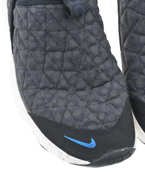 NIKE ACG Sneakers