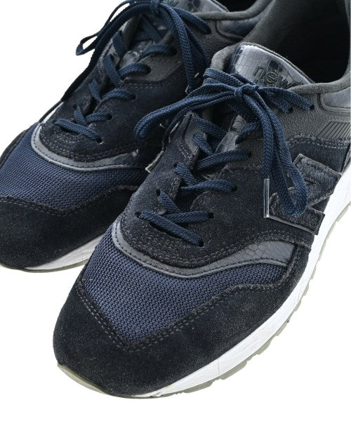 New Balance Sneakers