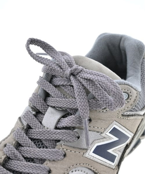 New Balance Sneakers