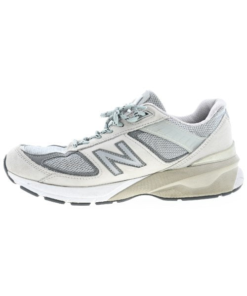 New Balance Sneakers