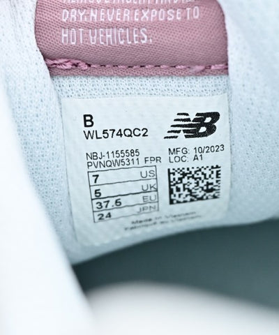 New Balance Sneakers