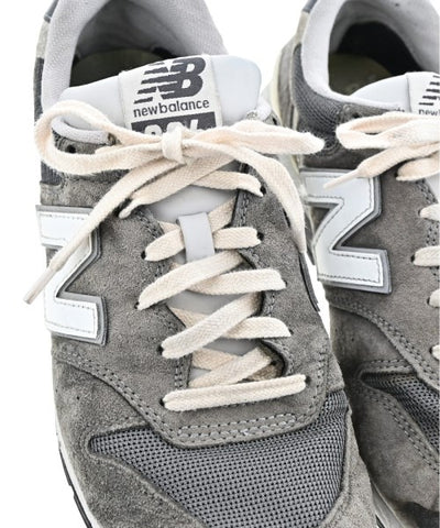 New Balance Sneakers