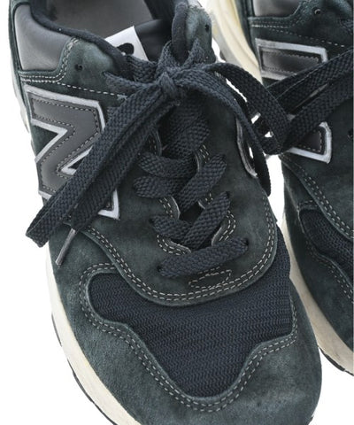 New Balance Sneakers