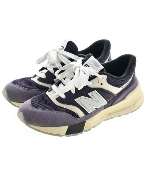 New Balance Sneakers