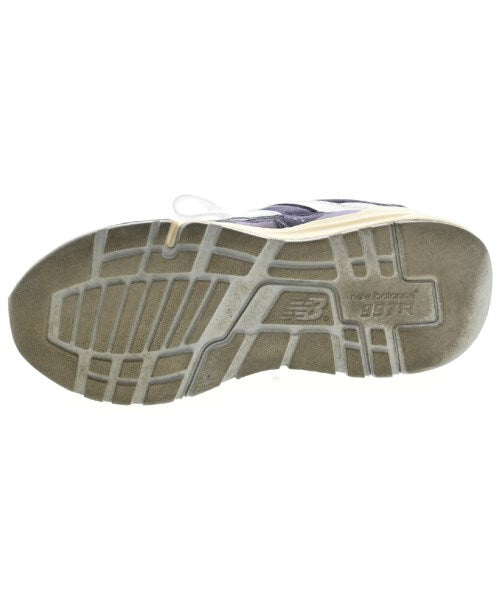 New Balance Sneakers