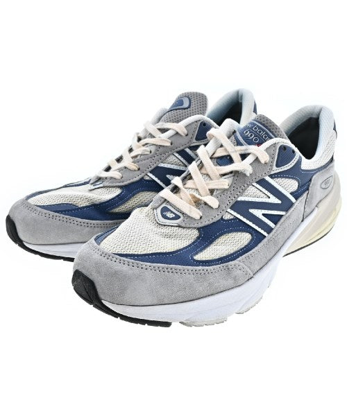 New Balance Sneakers