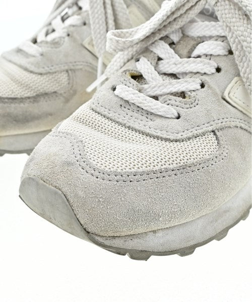 New Balance Sneakers