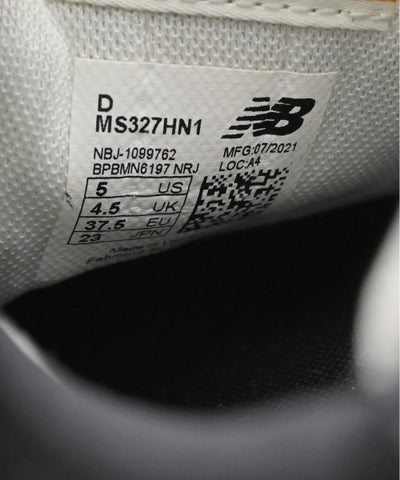 New Balance Sneakers