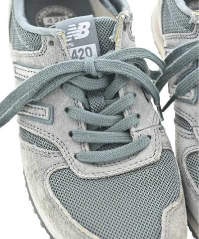 New Balance Sneakers