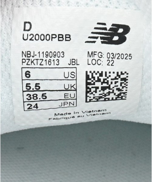 New Balance Sneakers