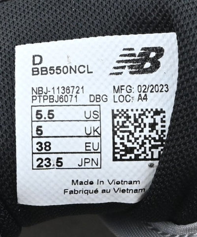 New Balance Sneakers