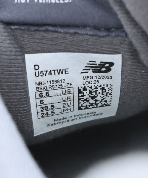 New Balance Sneakers