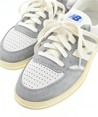 New Balance Sneakers