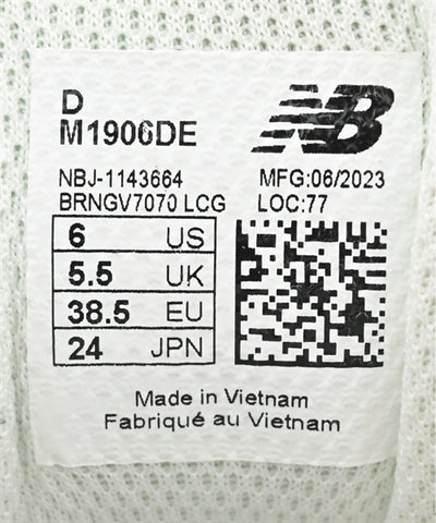 New Balance Sneakers