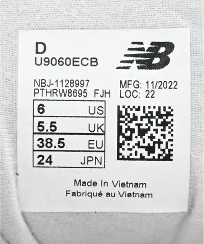 New Balance Sneakers