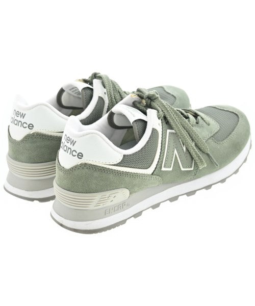 New Balance Sneakers