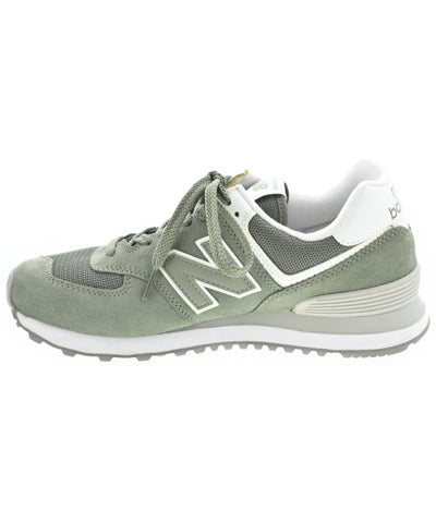 New Balance Sneakers
