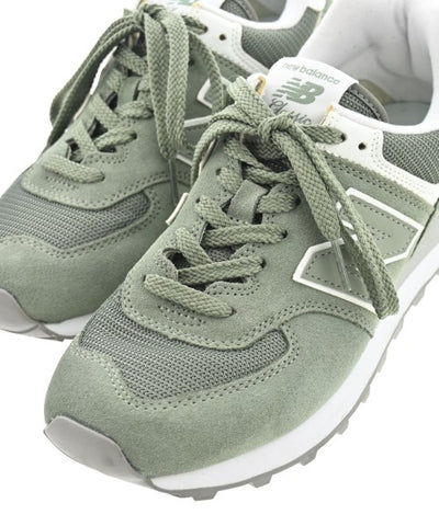 New Balance Sneakers