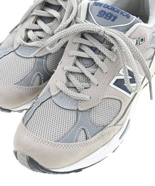 New Balance Sneakers