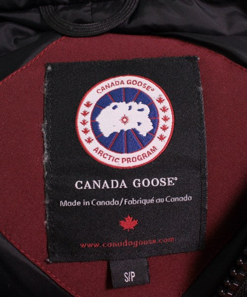 CANADA GOOSE Down coats